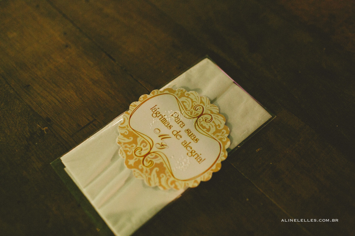 Fotografia Afetiva Aline Lelles Rodrigo Wittitz, Fotografia de Casamento, making off da noiva, Festa de Casamento, Bouquet, Decora&ccedil;&atilde;o de Casamento, Vestido de Noiva, Espa&ccedil;o Boa Vista  - RJ