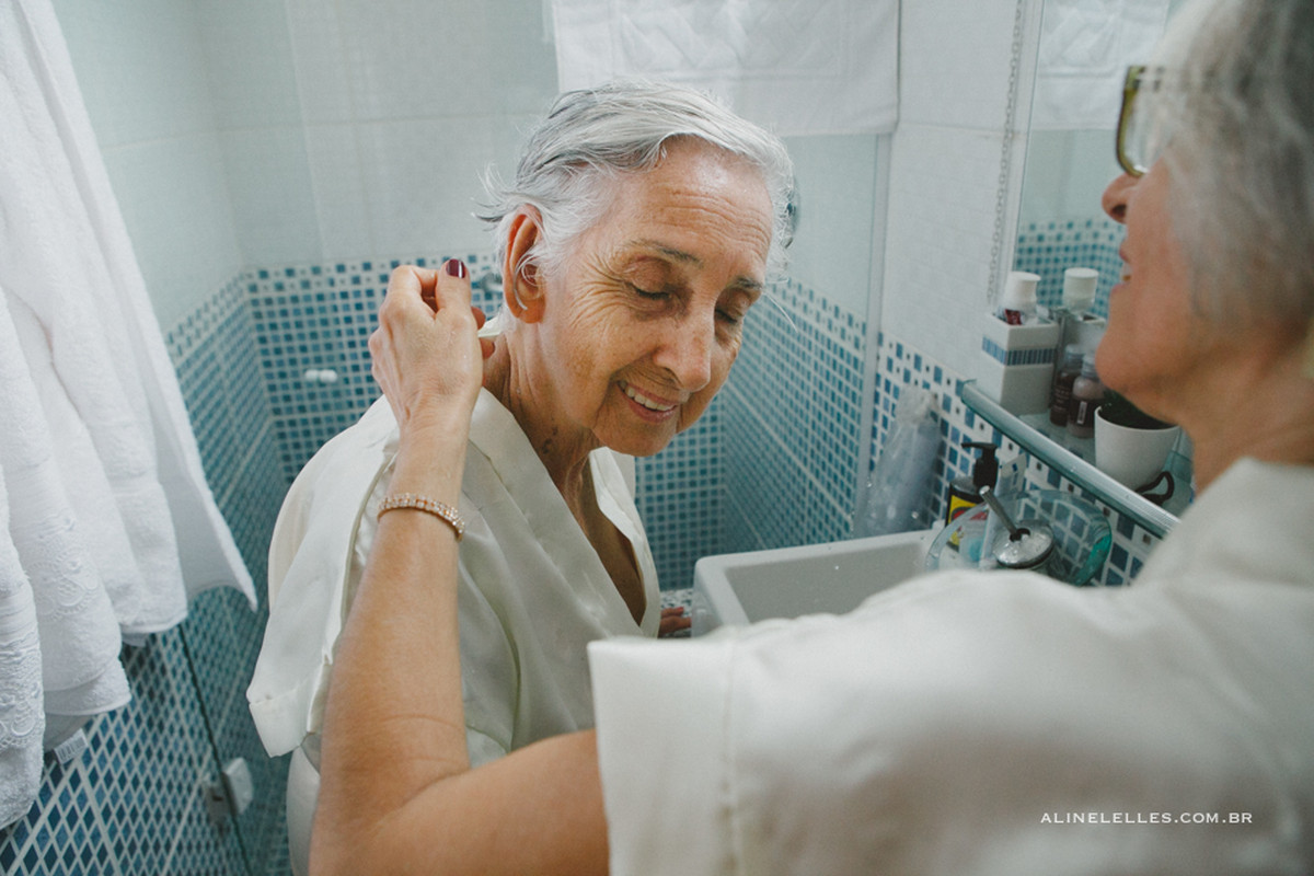 Fotografia Afetiva Aline Lelles Rodrigo Wittitz, Fotografia de Casamento, making off da noiva, Festa de Casamento, Bouquet, Decora&ccedil;&atilde;o de Casamento, Vestido de Noiva, RJ