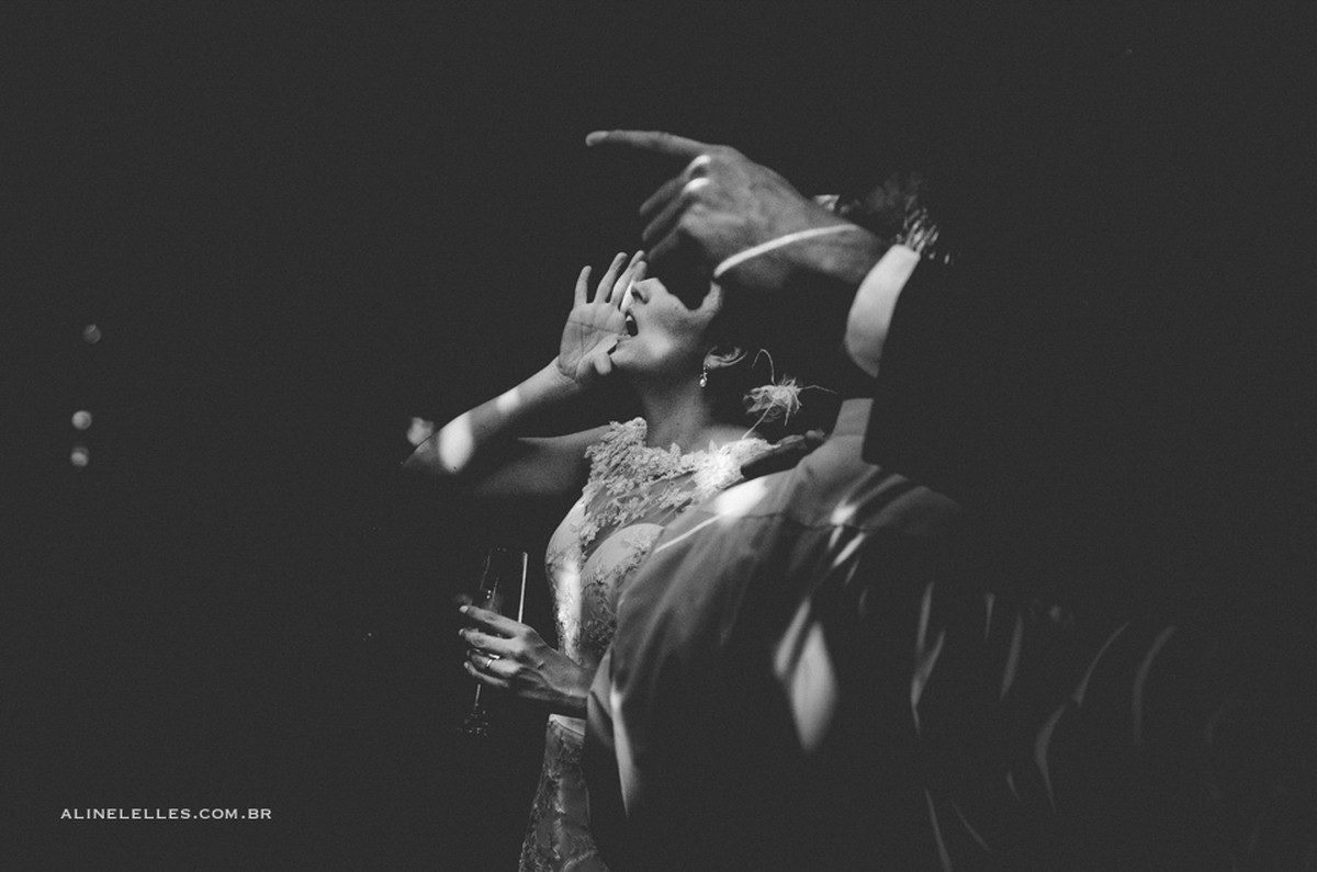 Affective Photography Aline Lelles Rodrigo Wittitz, Wedding Photography, Making Off the Bride, Wedding Party, Bouquet, Wedding Decor, Wedding Dress, Belo Horizonte Yacht Club - MG