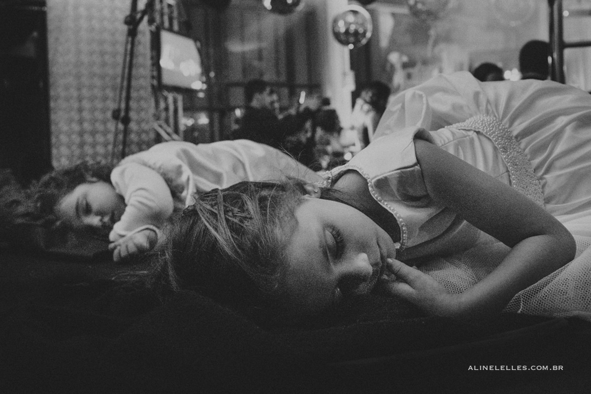 Fotografia Afetiva Aline Lelles Rodrigo Wittitz, Fotografia de Casamento, making off da noiva, Festa de Casamento, Bouquet, Decora&ccedil;&atilde;o de Casamento, Vestido de Noiva, Iate Clube de Belo Horizonte - MG