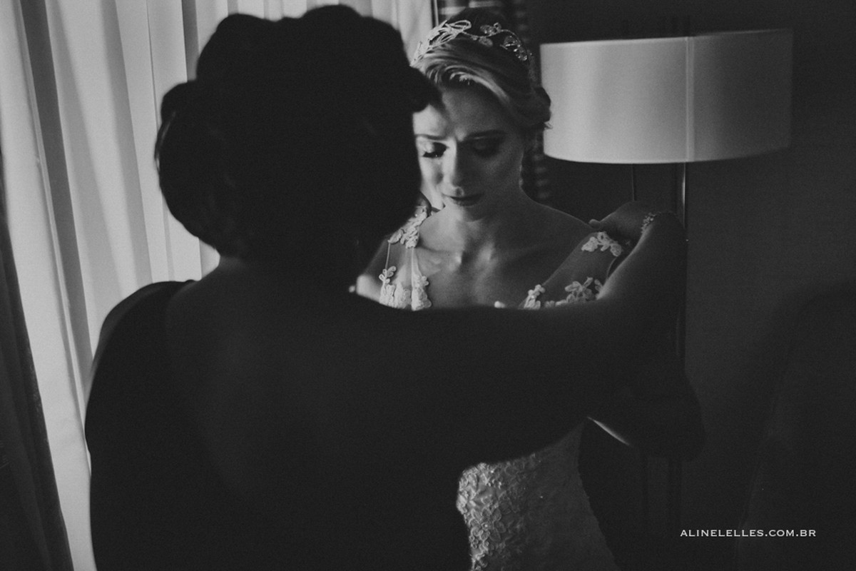 Fotografia Afetiva Aline Lelles Rodrigo Wittitz, Fotografia de Casamento, making off da noiva, Festa de Casamento, Casa de Festas Quinta do Chapec&oacute;, Bouquet, Decora&ccedil;&atilde;o de Casamento, Vestido de Noiva