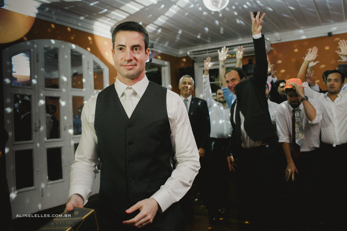 Fotografia Afetiva Aline Lelles Rodrigo Wittitz, Fotografia de Casamento, making off da noiva, Festa de Casamento, Casa de Festas Quinta do Chapec&oacute;, Bouquet, Decora&ccedil;&atilde;o de Casamento, Vestido de Noiva