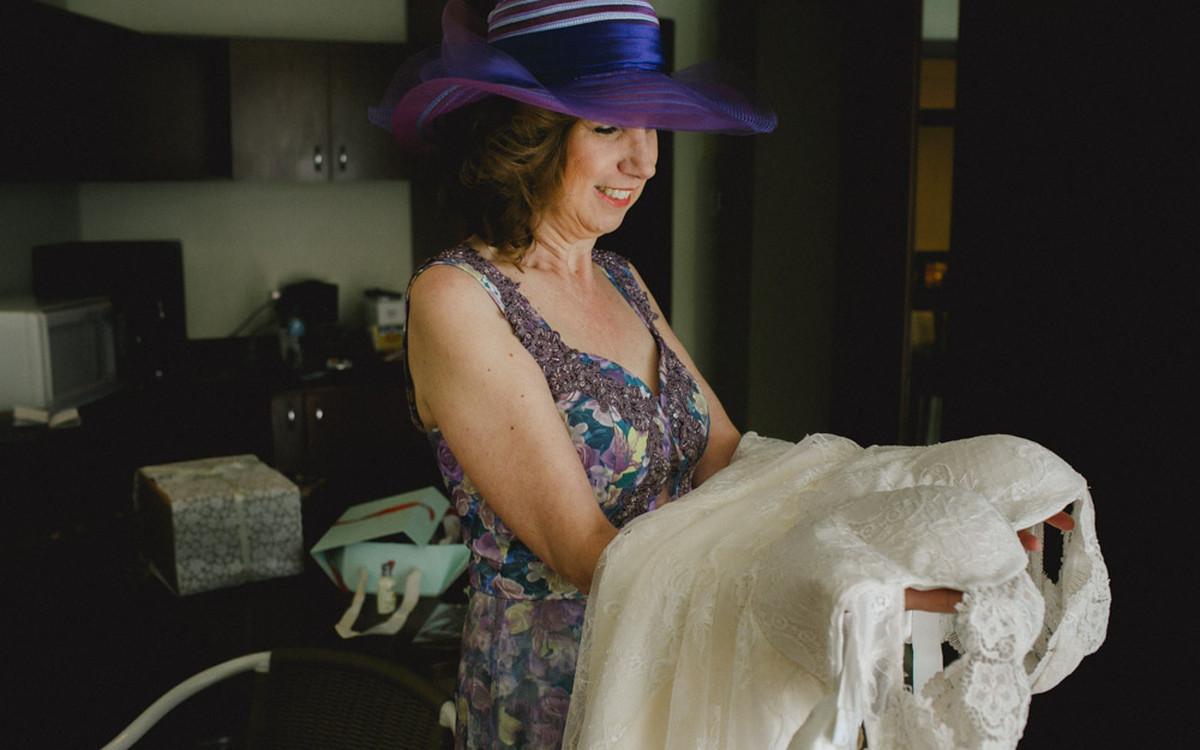 Fotografia Afetiva Aline Lelles Rodrigo Wittitz, Fotografia de Casamento, making off da noiva, Festa de Casamento, Grumari Beach Garden, RJ, Bouquet, Decora&ccedil;&atilde;o de Casamento, Vestido de Noiva