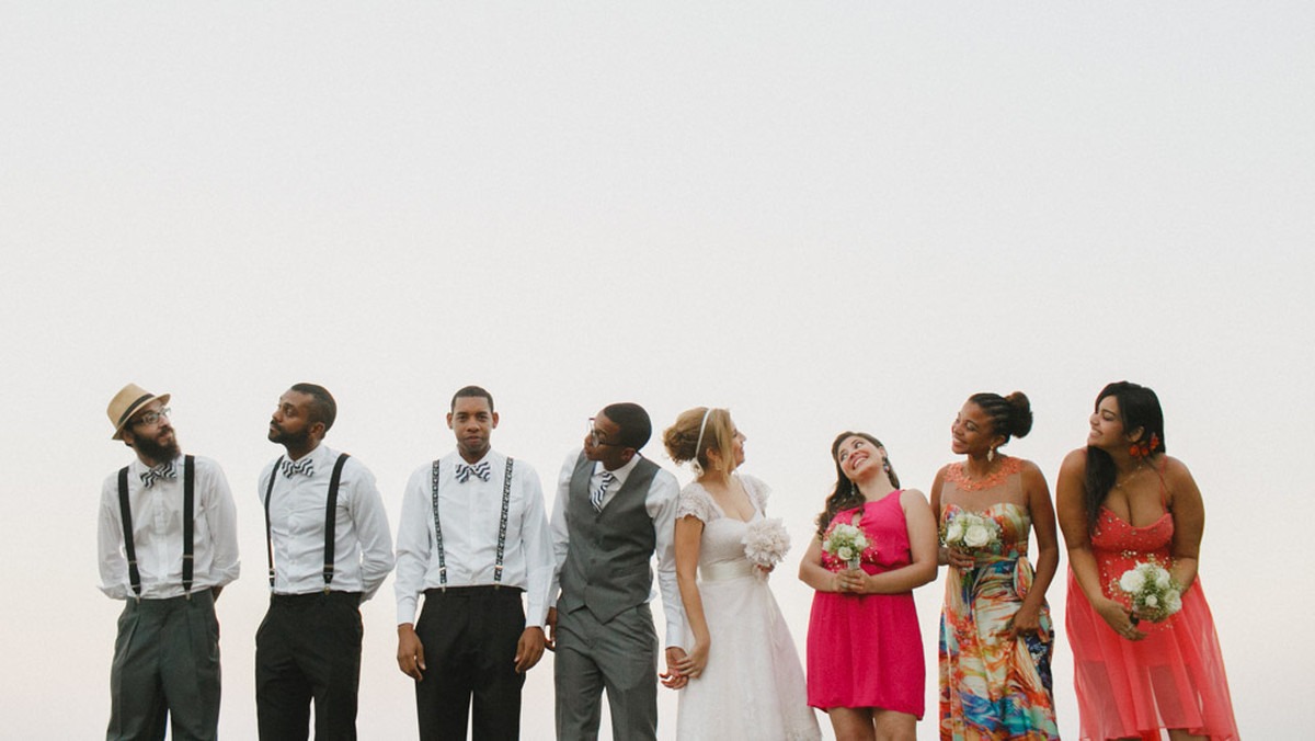 Photographie Affective Aline Lelles Rodrigo Wittitz, Wedding Photography, making off de la mari&eacute;e, robe de soir&eacute;e, Grumari Beach Garden, RJ, Bouquet, D&eacute;coration de mariage, robe de mari&eacute;e, H Stern