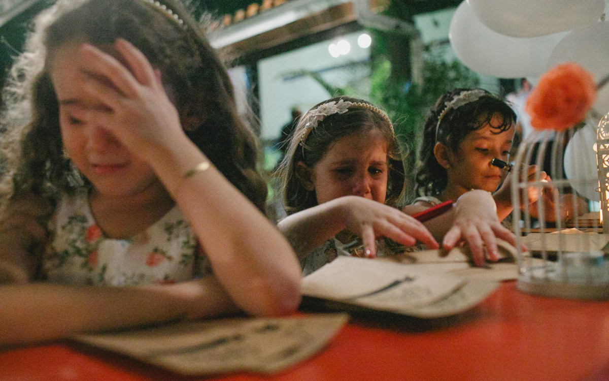 Fotografia Afetiva Aline Lelles Rodrigo Wittitz, Fotografia de Casamento, making off da noiva, Festa de Casamento, Grumari Beach Garden, RJ, Bouquet, Decora&ccedil;&atilde;o de Casamento, Vestido de Noiva, H Stern