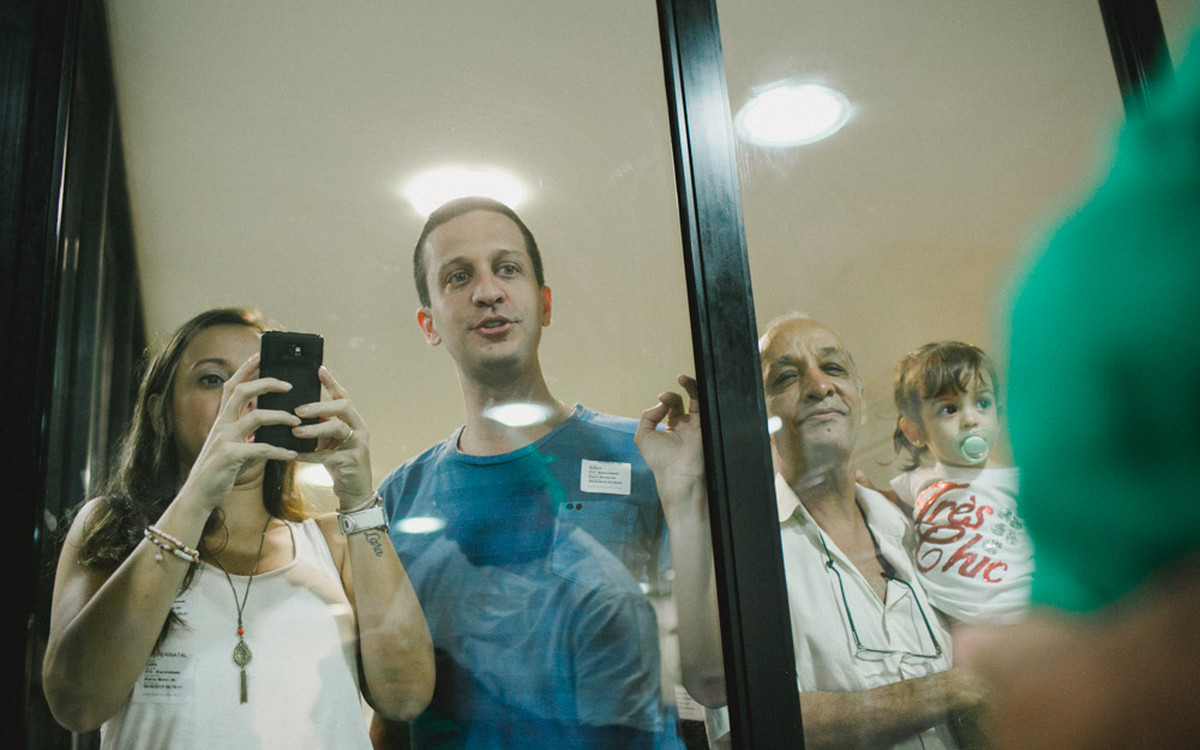 Já que é dia dos pais… | Elaine, Mariano e João Gabriel | Fotografia de Parto Rio de Janeiro
