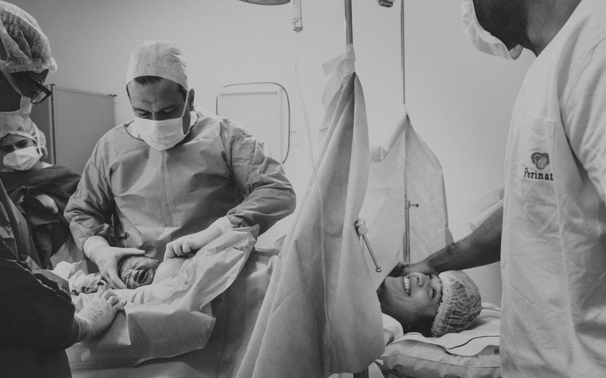 Já que é dia dos pais… | Elaine, Mariano e João Gabriel | Fotografia de Parto Rio de Janeiro