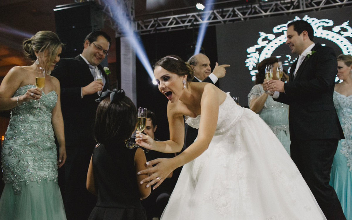 Affective Photography, Wedding Photography, Making Off Bride, Making Off Groom, Wedding Party, Wedding Photos, Groom Photos, Wedding Decor, Aline Lelles and Rodrigo Wittitz