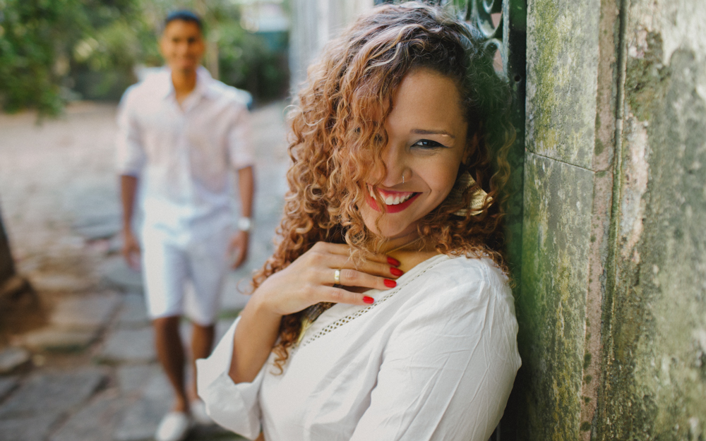 amor, alegria, paix&atilde;o e cumplicidade durante ensaio de casal no rio de janeiro daniela wergles e fabio pergentino