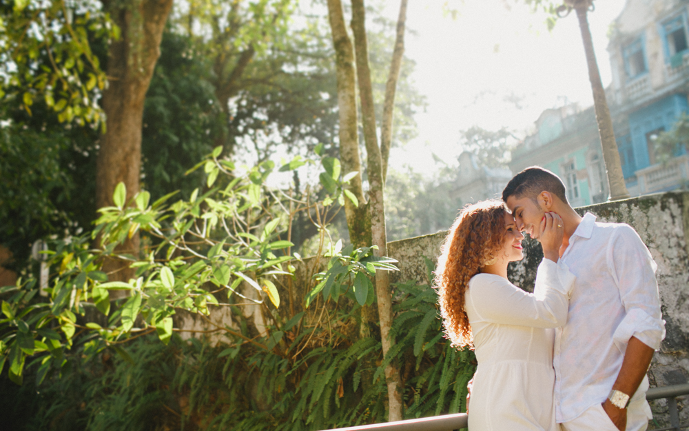 daniela wergles e fabio pergentino dan&ccedil;ando zouk no largo do botic&aacute;rio