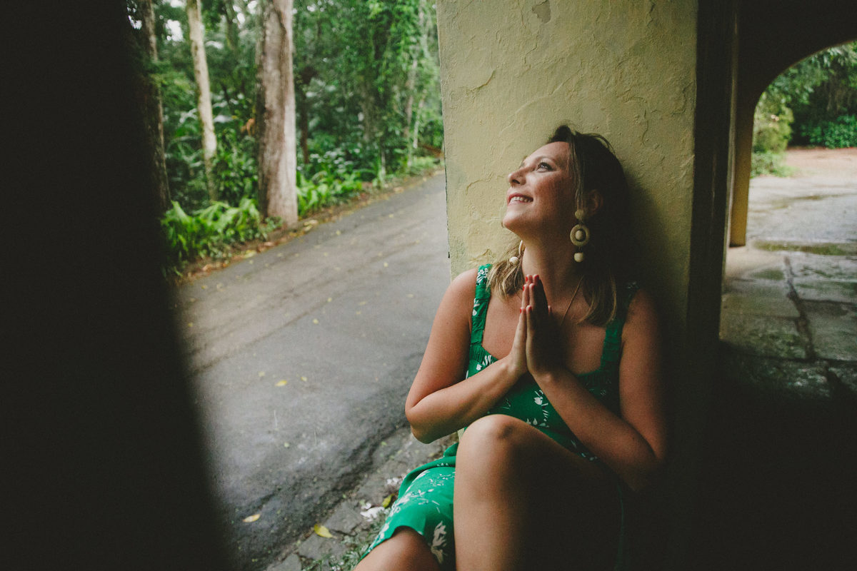 fotografia do sagrado feminino, fotografo de ensaio de empoderamento feminino, fotografia afetiva, fotografa de ensaios, de mulher pra mulher, mulheres que correm com os lobos, mulher sagrada