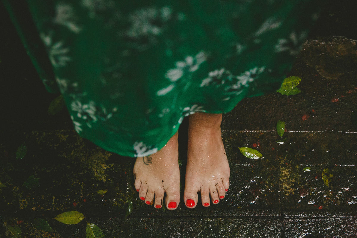fotografia do sagrado feminino, fotografo de ensaio de empoderamento feminino, fotografia afetiva, fotografa de ensaios, de mulher pra mulher, mulheres que correm com os lobos, mulher sagrada, o milagre da manha