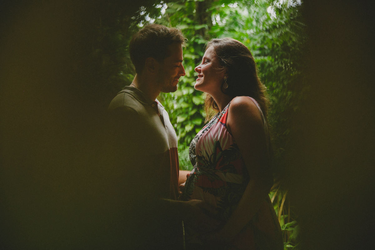 fotografia afetiva, de familia, canal gnt, aline lelles, rio de janeiro, ensaio no parque lage, ensaio de gravida, ensaio na praia, ensaio de casal, programa boas vindas, a cumplicidade entre os casais, a fé em Deus, casais que oram juntos