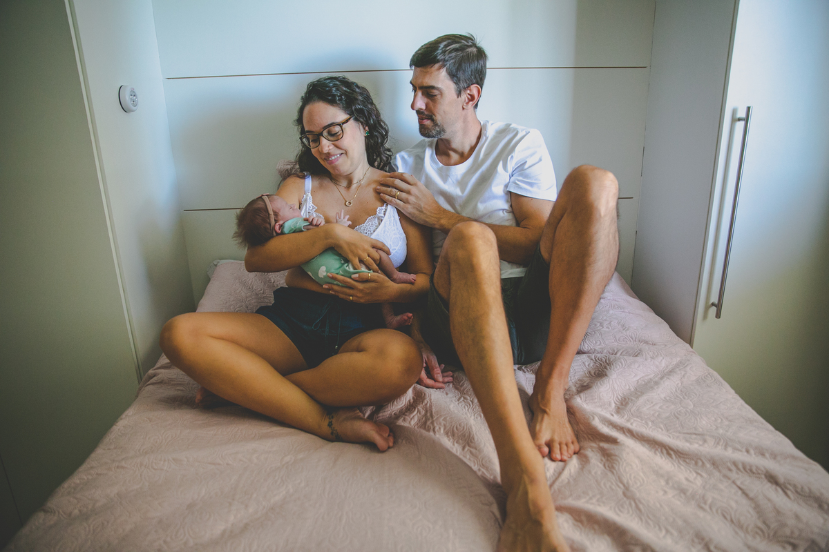 Amamentacao, fotografa de familia na barra da tijuca, fotografa de familia em botafogo, fotografa de familia na gavea, fotografia espontanea, cotidiano poesia, programa boas vindas gnt, escola holistica de fotografia, direcao de ensaios, direcao afetiva