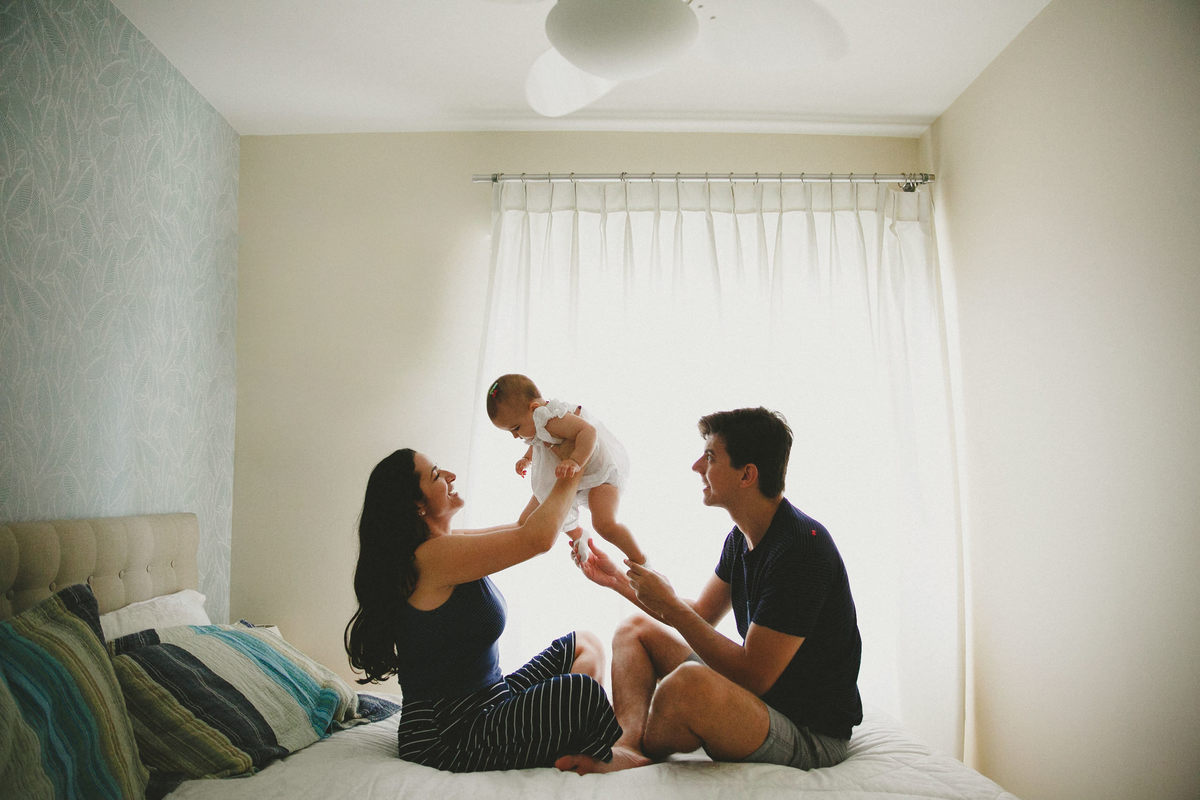 natural newborn, acompanhamento de bebe, fotografia de familia, fotografo de familia rj, fotografia de familia rj, fotografia afetiva aline lelles, album de familia, album de fotografia impresso, curso de fotografia, ensaio fotografico de familia em casa