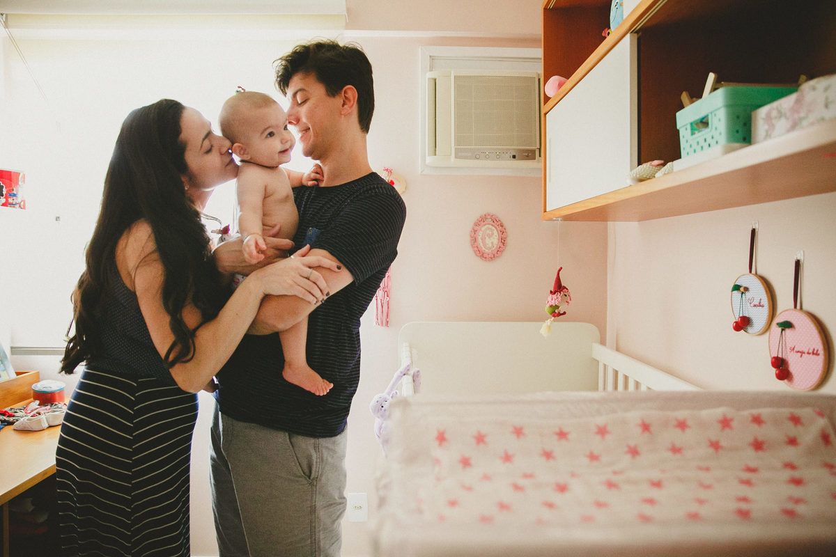 fotografia afetiva aline lelles, fotografo de familia rj, fotografia de familia rj, acompanhamento de bebe, natural newborn, fotografia de familia, curso de fotografia de familia, aula de fotografia, luz de cinema, alem do olhar, essenziale