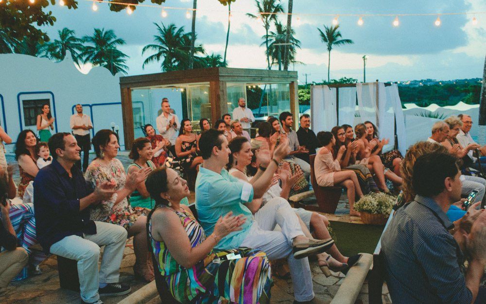 Casamento com a luz do dia, casamento na praia, fotografia de casamento, miniwedding, Camila e Bruno