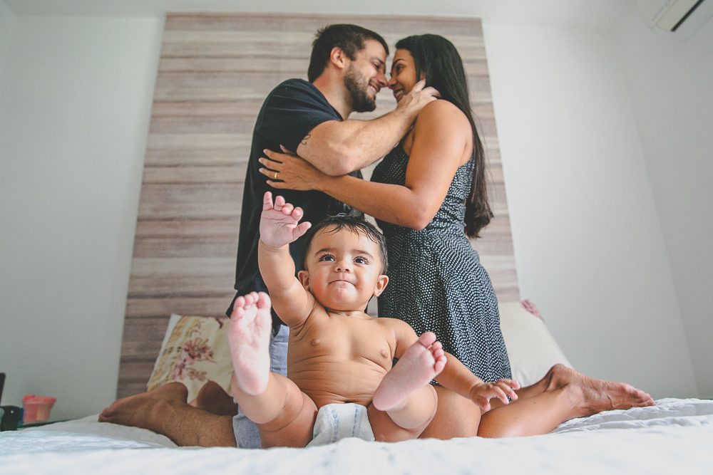 fotografia afetiva, de familia, gestante, de acompanhamento de bebe, rio de janeiro, ensaio em santa teresa, ensaio de gravida, ensaio na praia, ensaio de casal, fotografia de cinema, a cumplicidade entre os casais, a fé em Deus, casais que oram juntos