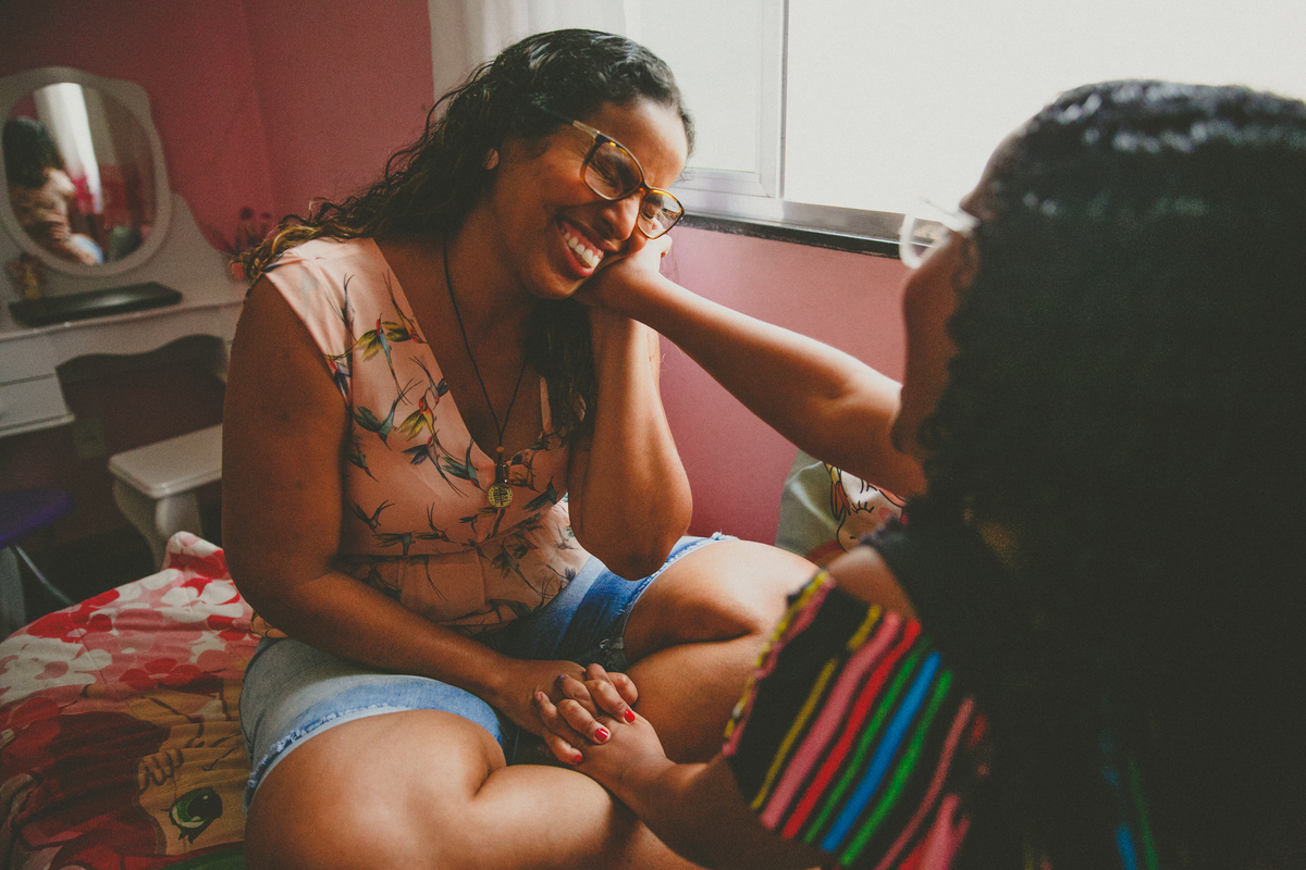 mae e filha, maternidade, aline lelles, fotos de familia, fotografia de familia, fodocumentario, geracoes de familia, ancestralidade, constelacao familiar, terapia de familia, uniao de familia, familia que ora unida, pais e filhos, melhor fotografo rj