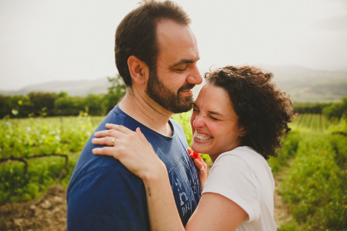 ritratto di famiglia italia, fotografo toscana, fotografo montalcino, fotografo poggio al vento, fotografo italiano, fotografo di matrimoni italia, fotografo di matrimoni roma, fotografo di matromoni toscana, fotografo di matrimoni, coppia, innamoratta