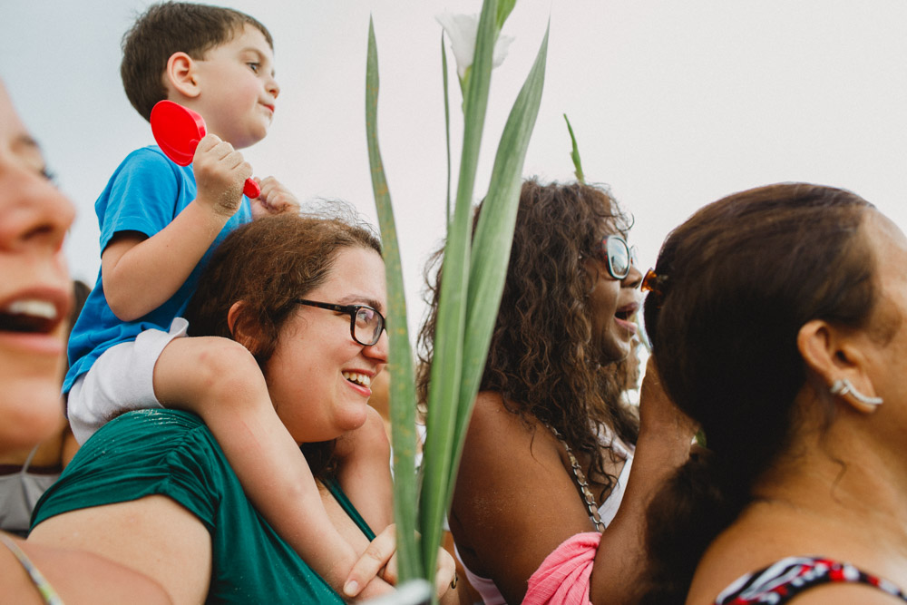 Fran&ccedil;a na Praia do Arpoador - Rio de Janeiro - RJ | Fotografia de Fam&iacute;lia , Ensaio de Fam&iacute;lia , Crian&ccedil;as , F&ecirc;te de Yemanja