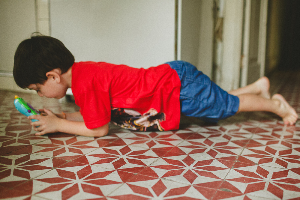 tem criança na cozinha, fotografo aline lelles, fotografia de familia, ensaio de familia, rio de janeiro rj, boas vindas no gnt, fotos de familia, escola de fotografia, direcao de ensaios, direcao afetiva, curso de fotografia, fotografia documental