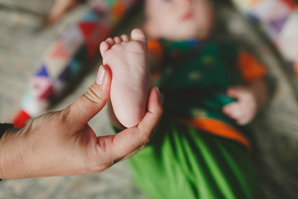 pés fofos de bebê, aline lelles, fotografia de familia, ensaio de familia, rio de janeiro rj, fotografo rj, fotos de familia, escola de fotografia, direcao de ensaios, fotografia afetiva, curso de fotografia, fotografia documental