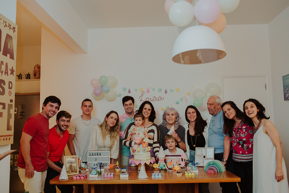 festa infantil em casa, botafogo, rio de janeiro rj, fotografia afetiva aline lelles, fotografia de familia rio de janeiro rj, fotografia de festa infantil rio de janeiro rj, fotografo de festa infantil rio de janeiro rj, familia reunida à mesa