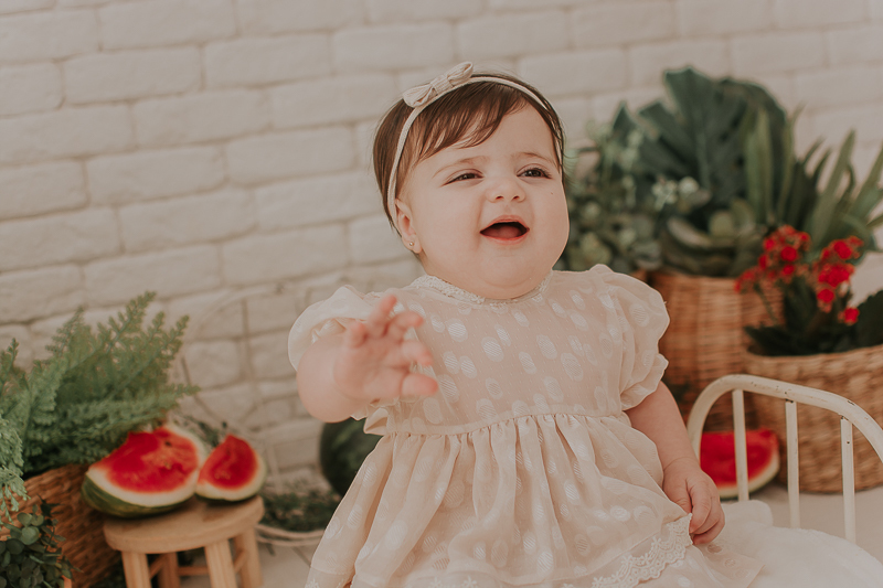 mini sessão; ensaio infantil; sessao melancia ; ensaio melancia; fotos com melancia ; sessao com frutinhas; fotos de bebe com melancia ; fotografa campo grande; fotos de bebes; maternidade; campo grande; mini ensaio; acompanhamento de bebe, introducao ali