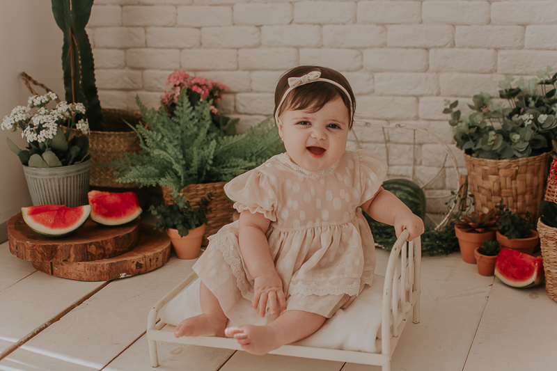 mini sessão; ensaio infantil; sessao melancia ; ensaio melancia; fotos com melancia ; sessao com frutinhas; fotos de bebe com melancia ; fotografa campo grande; fotos de bebes; maternidade; campo grande; mini ensaio; acompanhamento de bebe, introducao ali