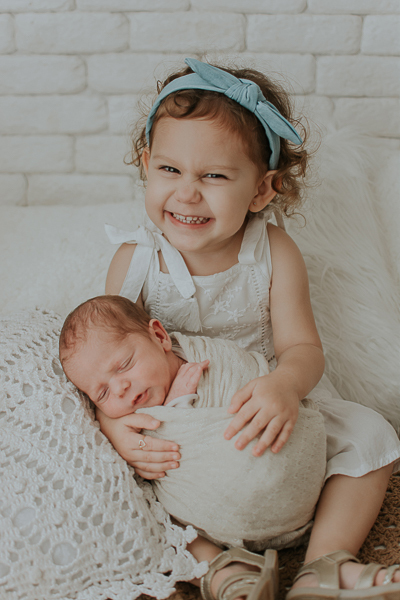  sessao newborn; newborn; campo grande; baby boy; fotos fran duailibi; mae de menina; pai de menina; newborn girl; mudo rosa; ensaio newborn; fotos de recem nascido campo grande; fotografo em campo grande; fotos de bebe; bebe com mamae; bebe com familia