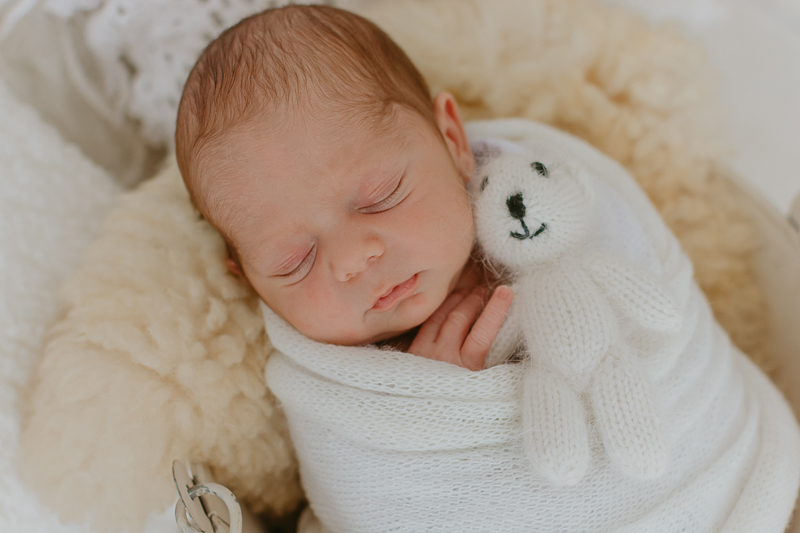  sessao newborn; newborn; campo grande; baby boy; fotos fran duailibi; mae de menina; pai de menina; newborn girl; mudo rosa; ensaio newborn; fotos de recem nascido campo grande; fotografo em campo grande; fotos de bebe; bebe com mamae; bebe com familia