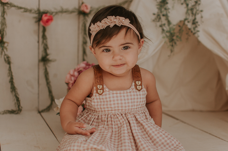 franciele duailibi photography; 
fotografia de família ; fotos de família ; ensaio de bebe ; ensaio smash the cake; ensaio smash the cake em campo grande; ensaio de bebe; fotografa em campo grande; ensaio estudio 1 ano; campo grande; smash the fruit