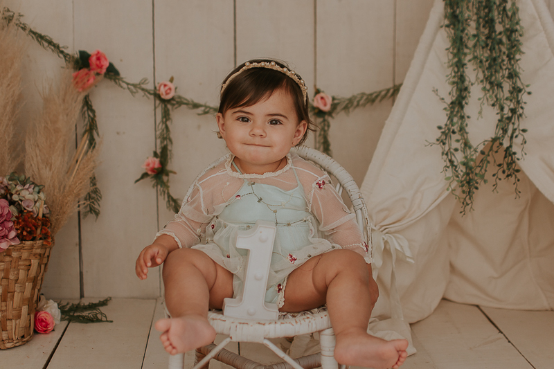 franciele duailibi photography; 
fotografia de família ; fotos de família ; ensaio de bebe ; ensaio smash the cake; ensaio smash the cake em campo grande; ensaio de bebe; fotografa em campo grande; ensaio estudio 1 ano; campo grande; smash the fruit