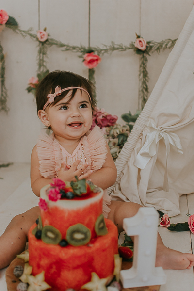 franciele duailibi photography; 
fotografia de família ; fotos de família ; ensaio de bebe ; ensaio smash the cake; ensaio smash the cake em campo grande; ensaio de bebe; fotografa em campo grande; ensaio estudio 1 ano; campo grande; smash the fruit