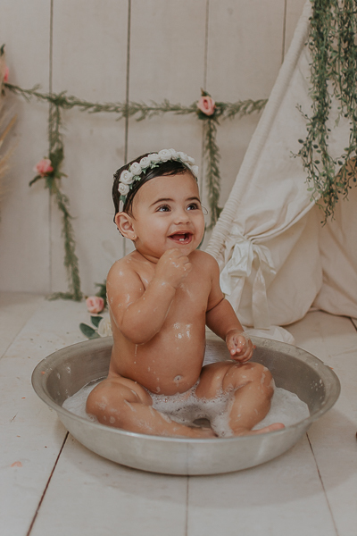 franciele duailibi photography; 
fotografia de família ; fotos de família ; ensaio de bebe ; ensaio smash the cake; ensaio smash the cake em campo grande; ensaio de bebe; fotografa em campo grande; ensaio estudio 1 ano; campo grande; smash the fruit