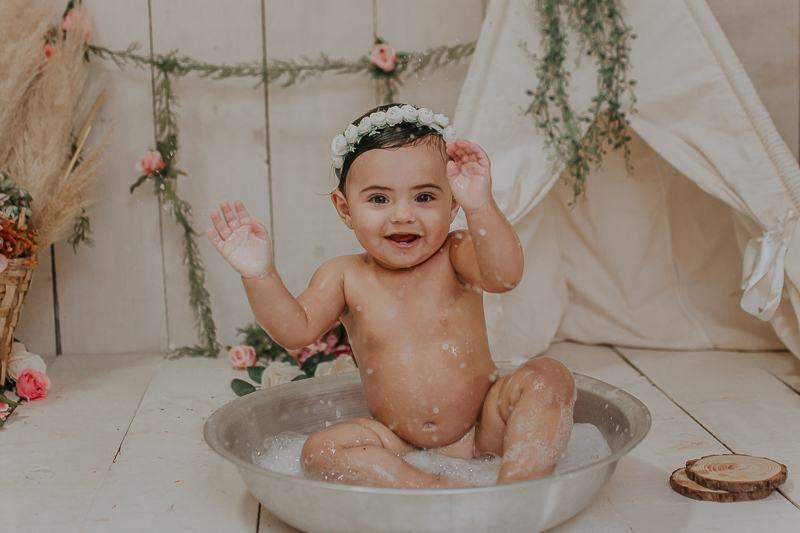 franciele duailibi photography; 
fotografia de família ; fotos de família ; ensaio de bebe ; ensaio smash the cake; ensaio smash the cake em campo grande; ensaio de bebe; fotografa em campo grande; ensaio estudio 1 ano; campo grande; smash the fruit