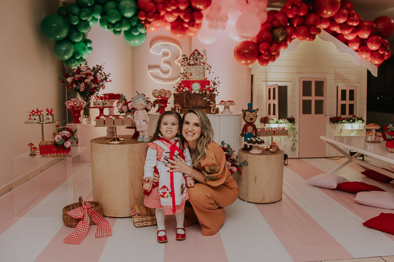 franciele duailibi photography; fotografo de festa infantil campo grande; campo grande; decoração de festa; buffet infantil campo grande; fotografa de criança; fotos de aniversario; fotografo de festa cg; festa chapeuzinho vermelho decoração