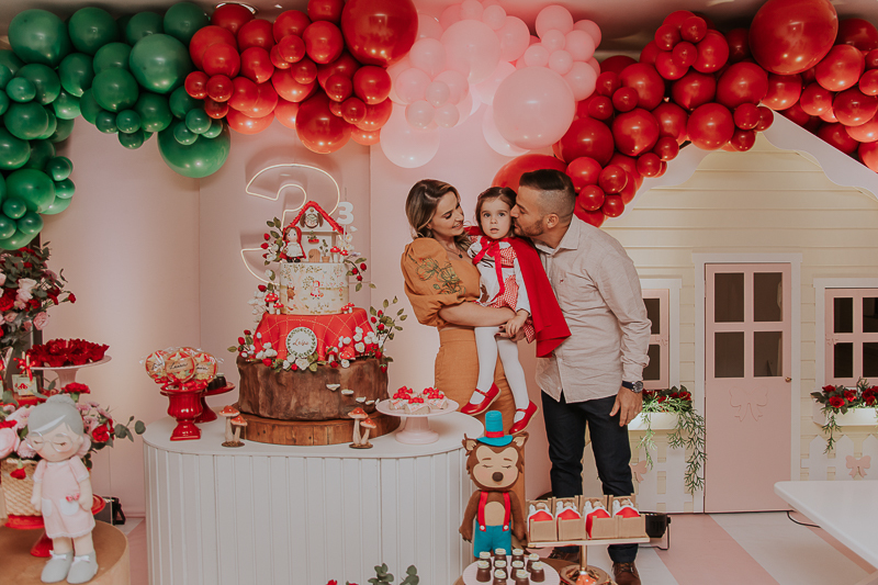 franciele duailibi photography; fotografo de festa infantil campo grande; campo grande; decoração de festa; buffet infantil campo grande; fotografa de criança; fotos de aniversario; fotografo de festa cg; festa chapeuzinho vermelho decoração