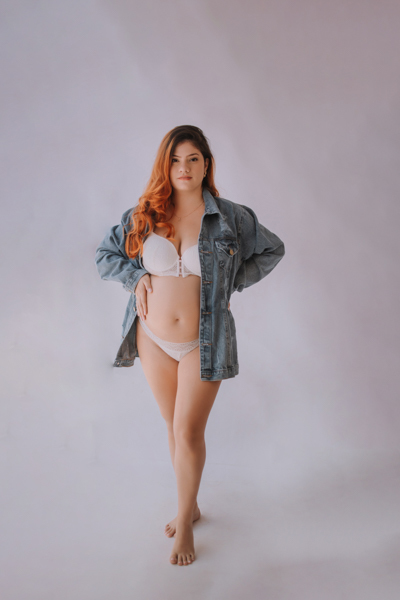 ensaio de gestante; fotos de gravida estudio ; estudio de fotos em campo grande; fotos fran duailibi; fotografa campo grande; fotografo de gestante; ensaio gravida; ensaio criativo gestante; fotos de gravida; gestante nu; maternidade candido mariano