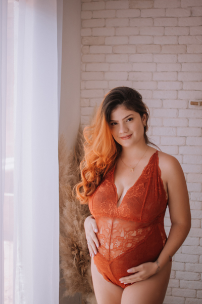 ensaio de gestante; fotos de gravida estudio ; estudio de fotos em campo grande; fotos fran duailibi; fotografa campo grande; fotografo de gestante; ensaio gravida; ensaio criativo gestante; fotos de gravida; gestante nu; maternidade candido mariano