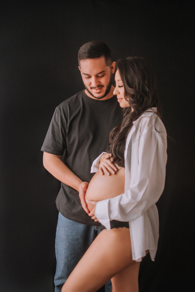 ensaio de gestante; fotos de gravida estudio ; estudio de fotos em campo grande; fotos fran duailibi; fotografa campo grande; fotografo de gestante; ensaio gravida; ensaio criativo gestante; fotos de gravida; gestante nu; maternidade candido mariano