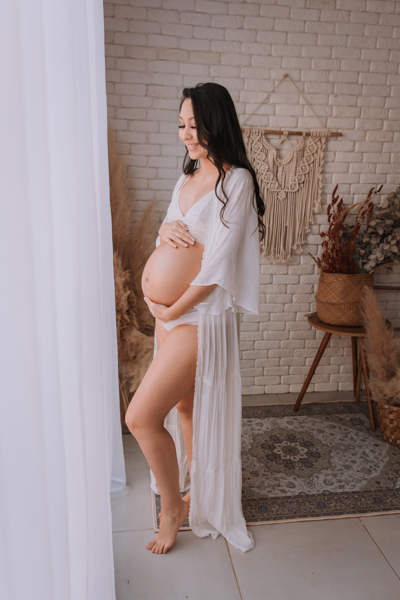 ensaio de gestante; fotos de gravida estudio ; estudio de fotos em campo grande; fotos fran duailibi; fotografa campo grande; fotografo de gestante; ensaio gravida; ensaio criativo gestante; fotos de gravida; gestante nu; maternidade candido mariano