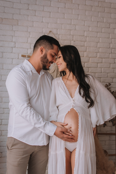 ensaio de gestante; fotos de gravida estudio ; estudio de fotos em campo grande; fotos fran duailibi; fotografa campo grande; fotografo de gestante; ensaio gravida; ensaio criativo gestante; fotos de gravida; gestante nu; maternidade candido mariano