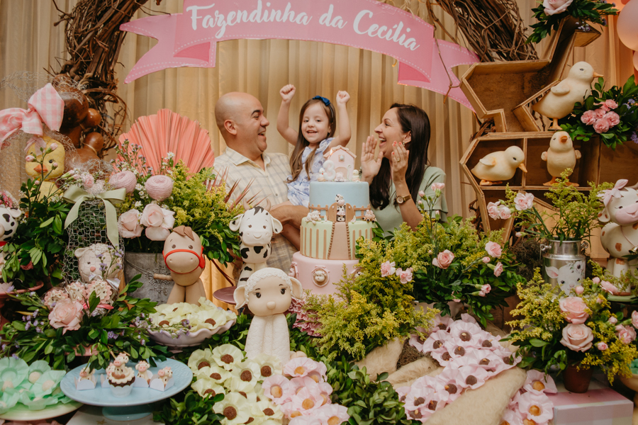 franciele duailibi photography; fotografia de festa infantil; festa infantil campo grande; campo grande; fotografia; decoração fazendinha ; buffet infantil campo grande; fotografa de criança; fotos de aniversario; buffet infantil galize aventura