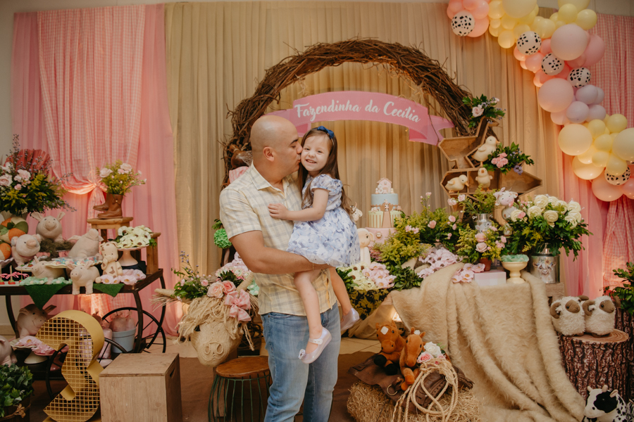franciele duailibi photography; fotografia de festa infantil; festa infantil campo grande; campo grande; fotografia; decoração fazendinha ; buffet infantil campo grande; fotografa de criança; fotos de aniversario; buffet infantil galize aventura