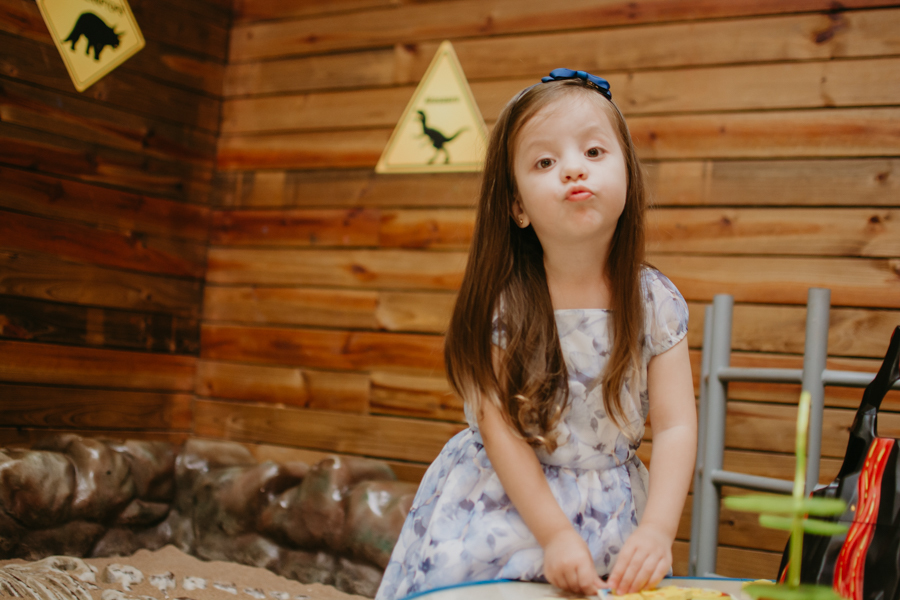 franciele duailibi photography; fotografia de festa infantil; festa infantil campo grande; campo grande; fotografia; decoração fazendinha ; buffet infantil campo grande; fotografa de criança; fotos de aniversario; buffet infantil galize aventura