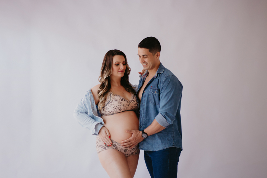 ensaio de gestante; fotos de gravida estudio ; estudio de fotos em campo grande; fotos fran duailibi; fotografa campo grande; fotografo de gestante; ensaio gravida; ensaio criativo gestante; fotos de gravida; gestante nu; maternidade candido mariano