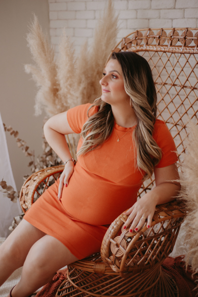 ensaio de gestante; fotos de gravida estudio ; estudio de fotos em campo grande; fotos fran duailibi; fotografa campo grande; fotografo de gestante; ensaio gravida; ensaio criativo gestante; fotos de gravida; gestante nu; maternidade candido mariano