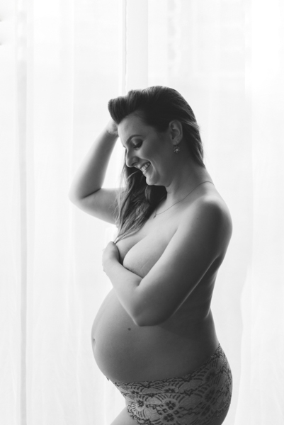 ensaio de gestante; fotos de gravida estudio ; estudio de fotos em campo grande; fotos fran duailibi; fotografa campo grande; fotografo de gestante; ensaio gravida; ensaio criativo gestante; fotos de gravida; gestante nu; maternidade candido mariano